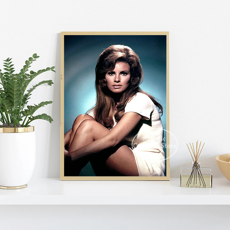 Commemorate Raquel Welch Poste - Home Cinema Gifts 评论和价格
